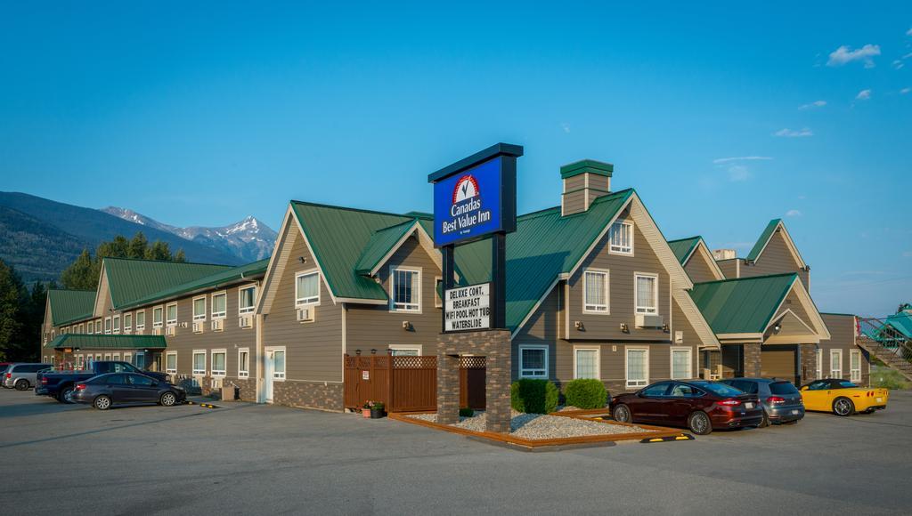 Canadas Value Hotel
