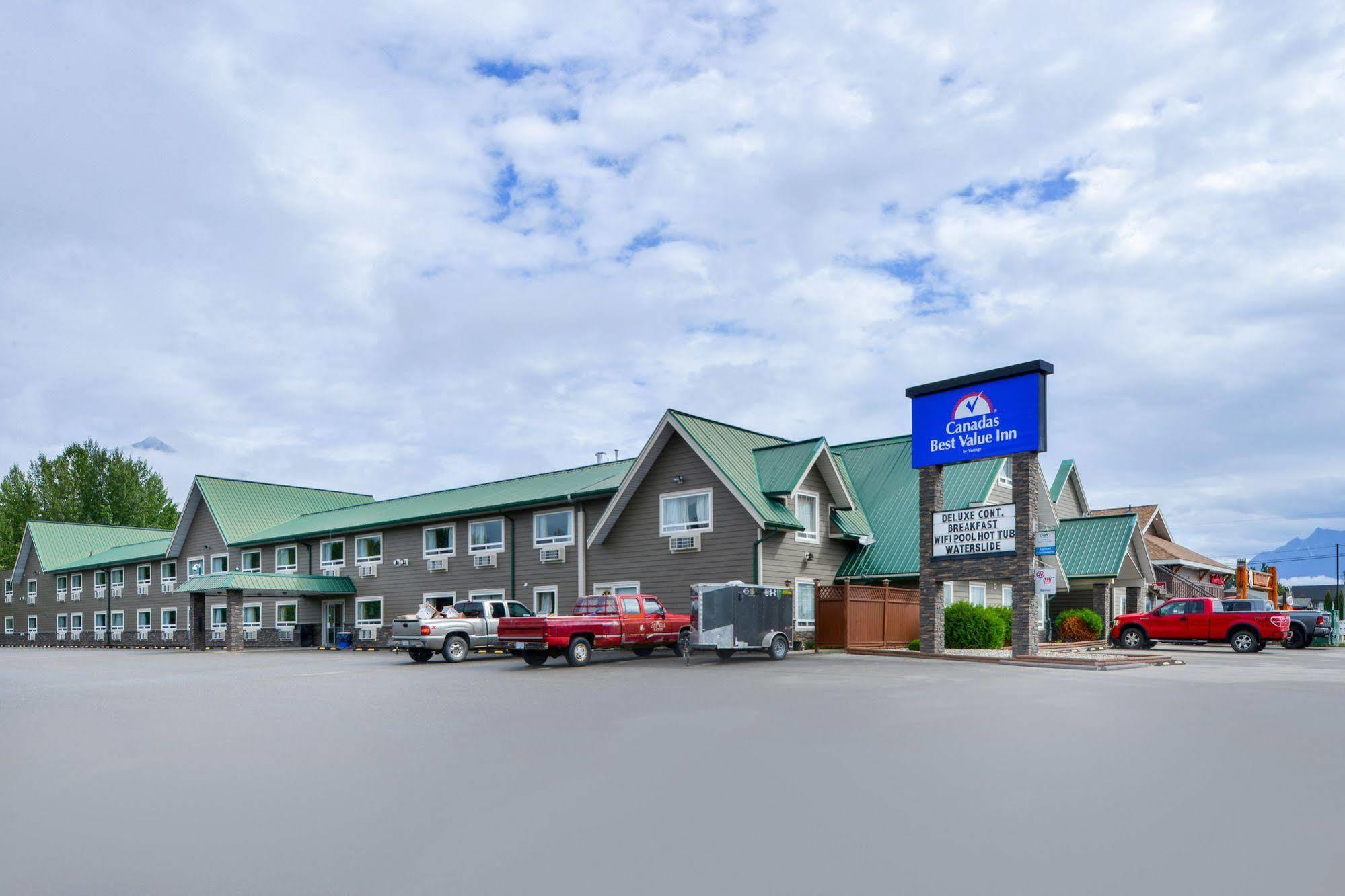 Hotel Canadas Value 4*